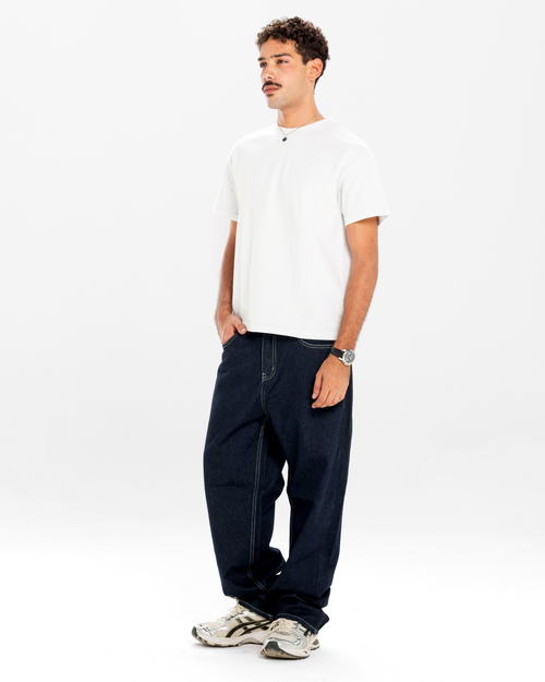 MEN’S STRAIGHT-LEG JEANS