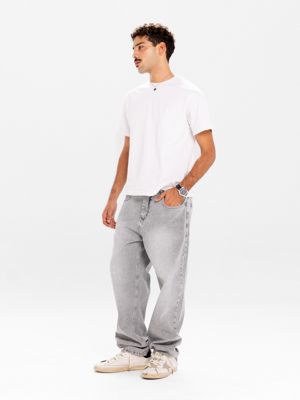 MEN’S STRAIGHT-LEG JEANS